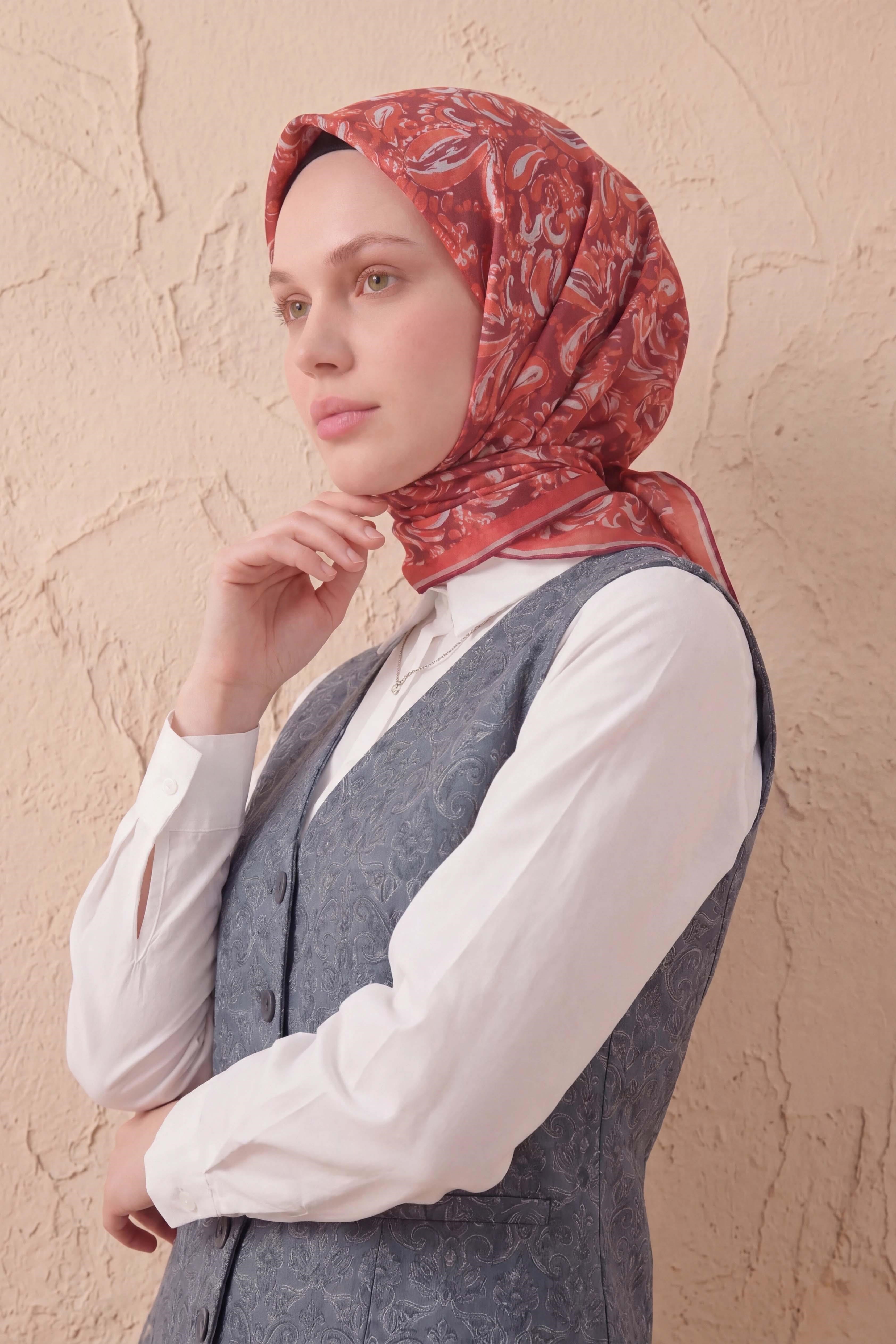 Soft Eşarp Şal Motif Vişne Çürüğü 90x90