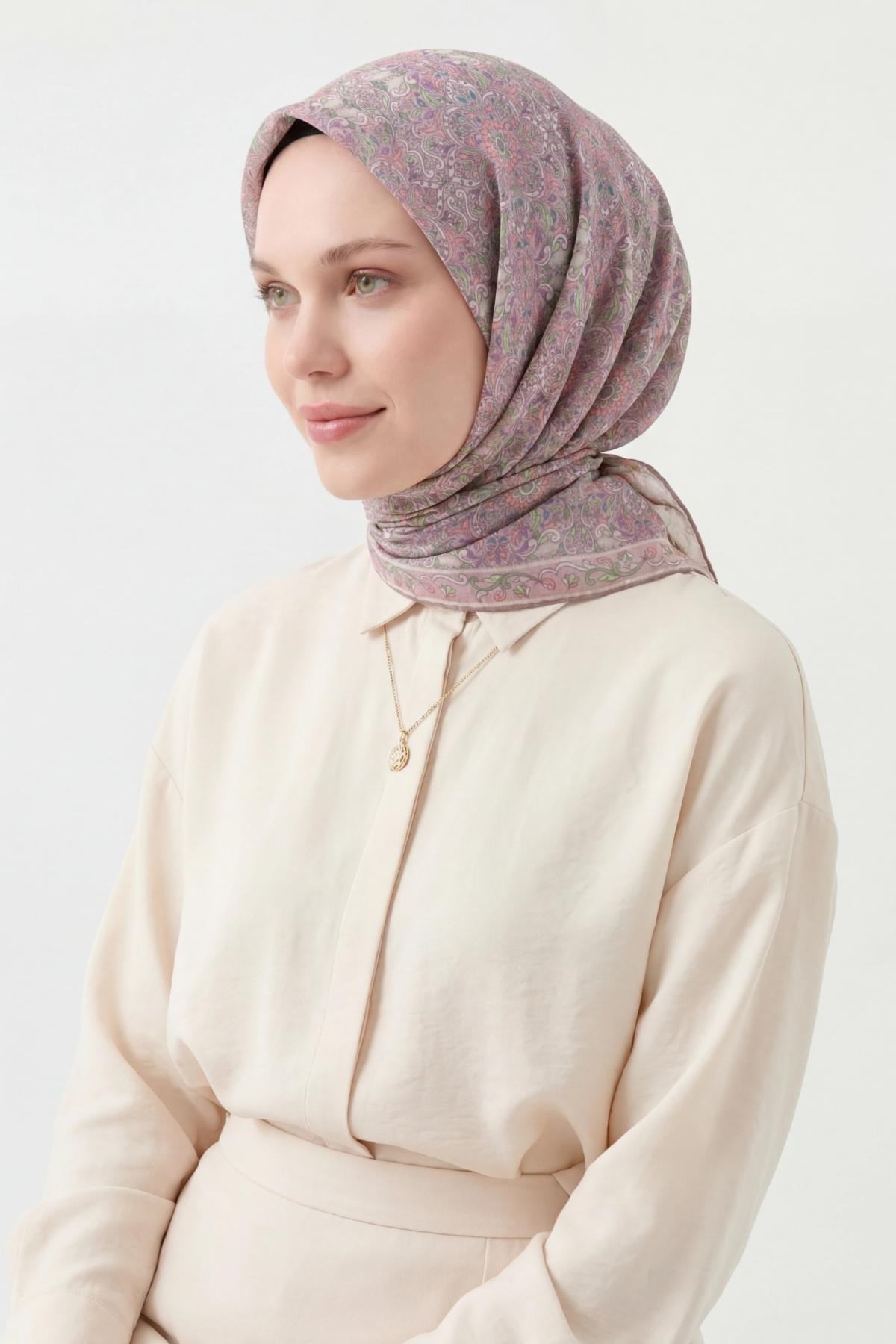 Soft Eşarp Uçuk Lila 90x90