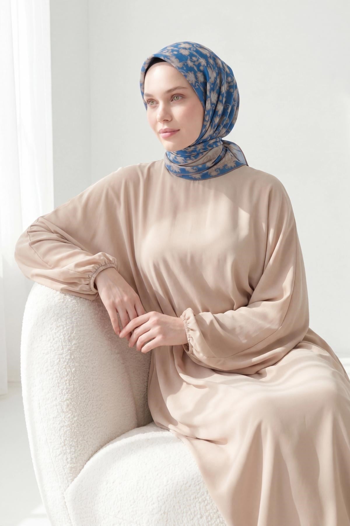 Soft Eşarp Yaprak Desen Mavi 90x90
