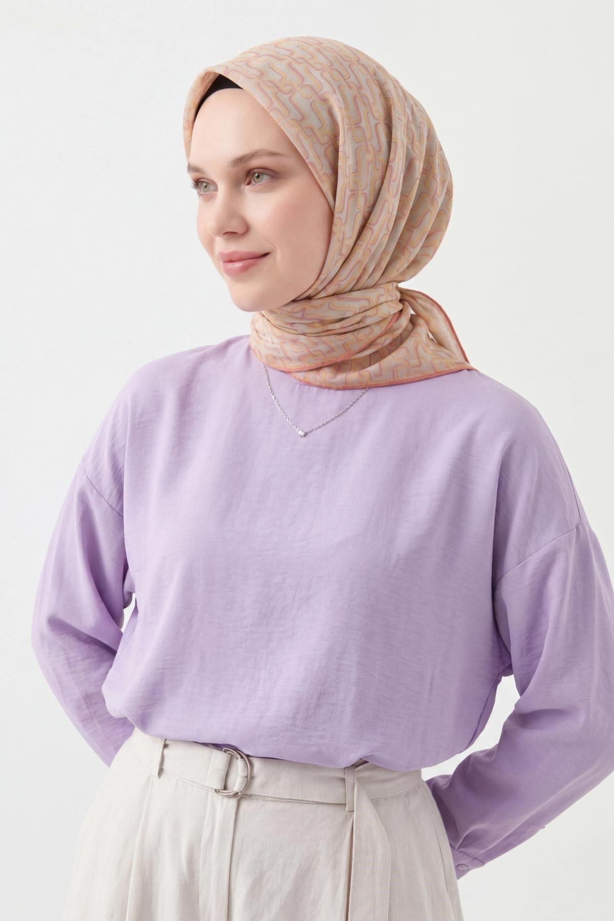 Soft Eşarp Zincir Desen Pudra 90x90
