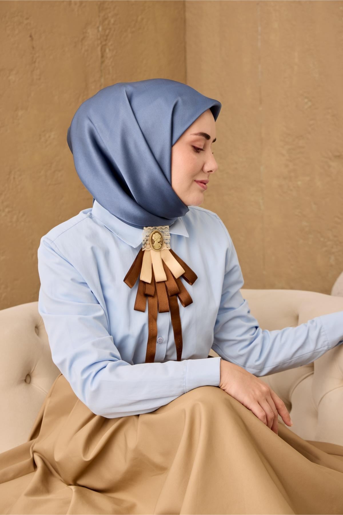Sura İpek Eşarp İndigo Düz Renk Tok Duruşlu 90x90