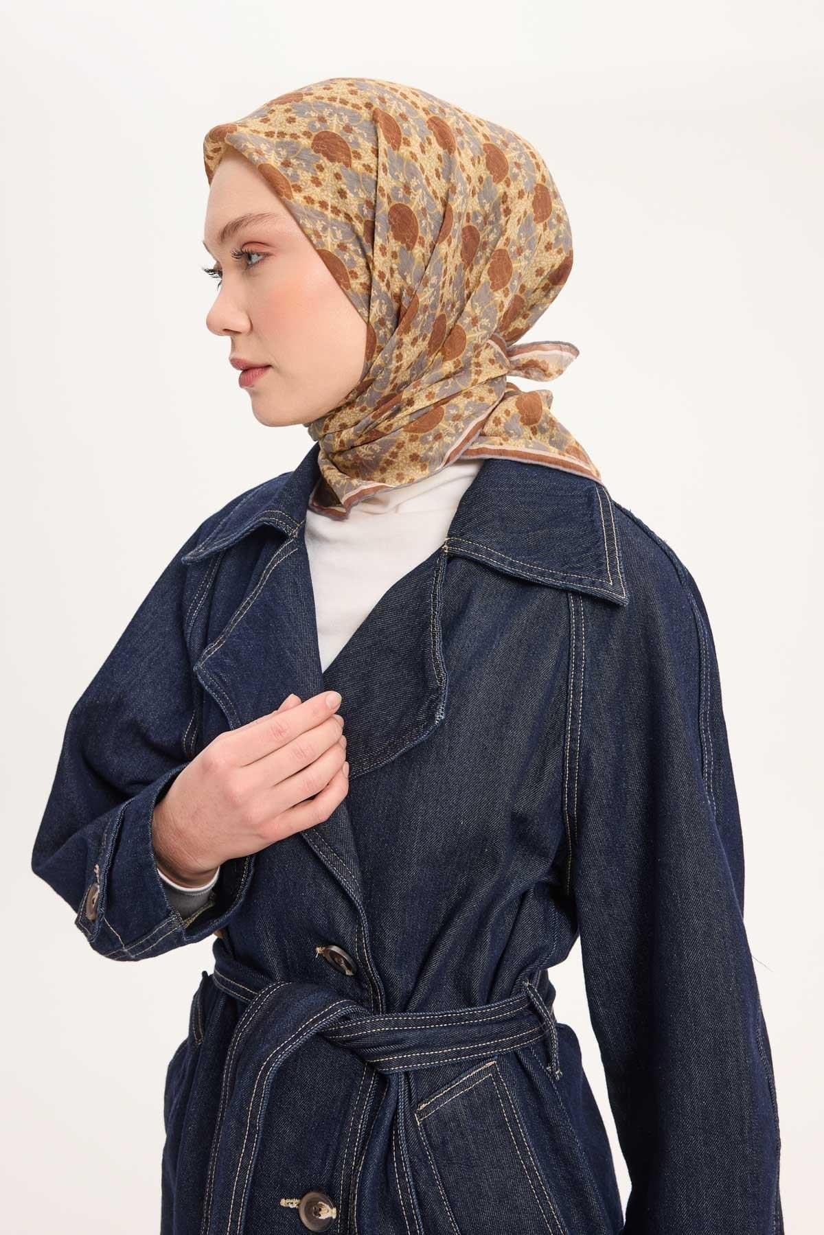 Tencel Monare Eşarp Bahar Desen Kahverengi 90X90