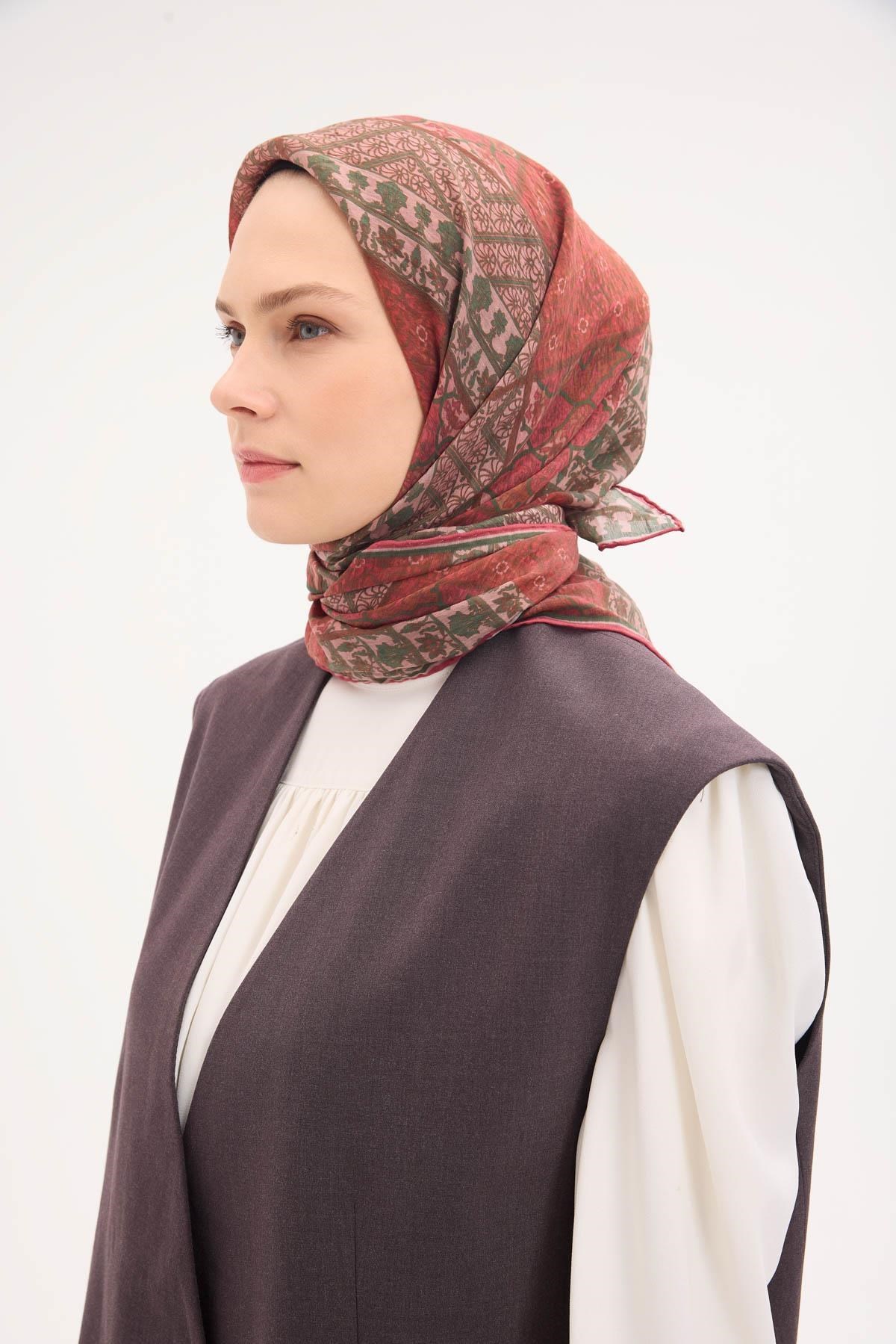 Tencel Monare Eşarp Osmanlı Desen Narçiçeği 90X90