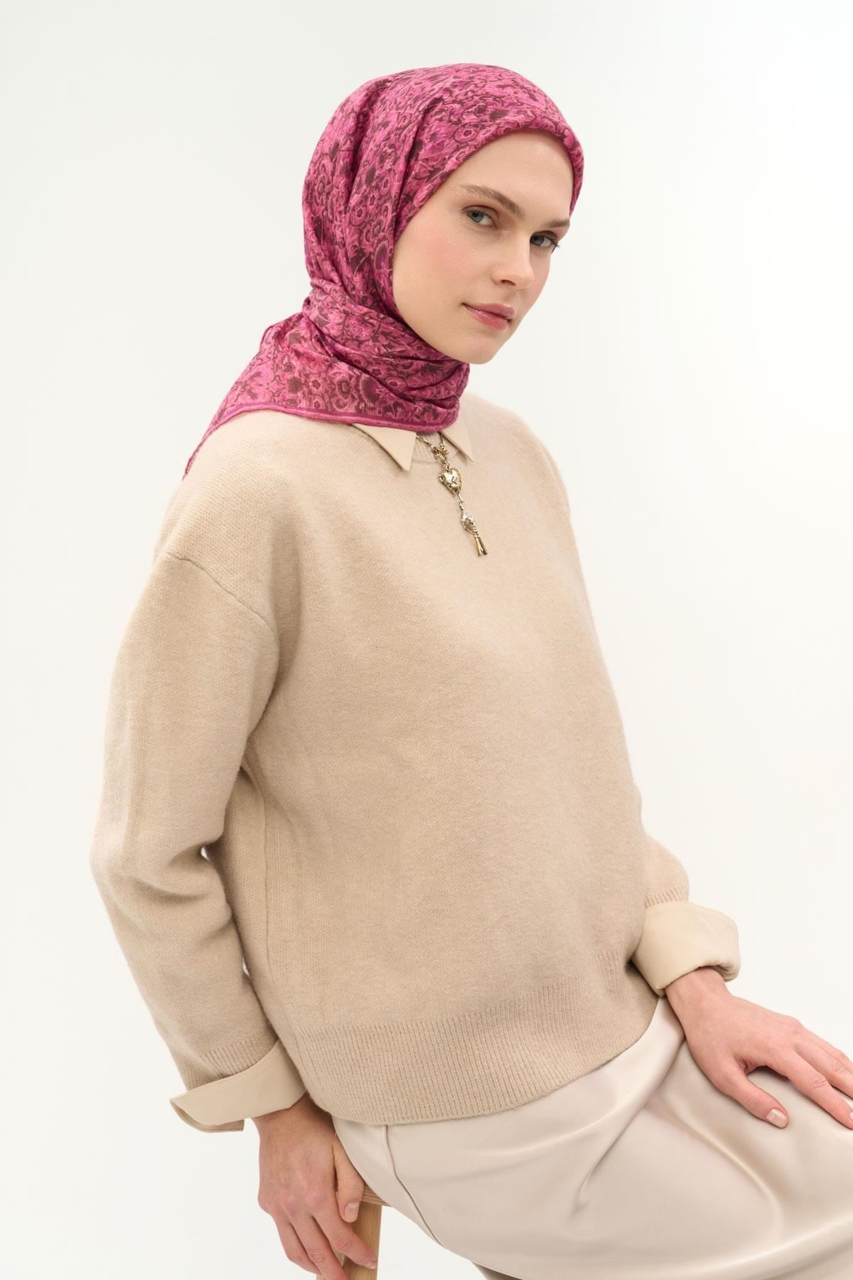 Tencel Monare Eşarp Saray Baharı Desen Pembe 90X90