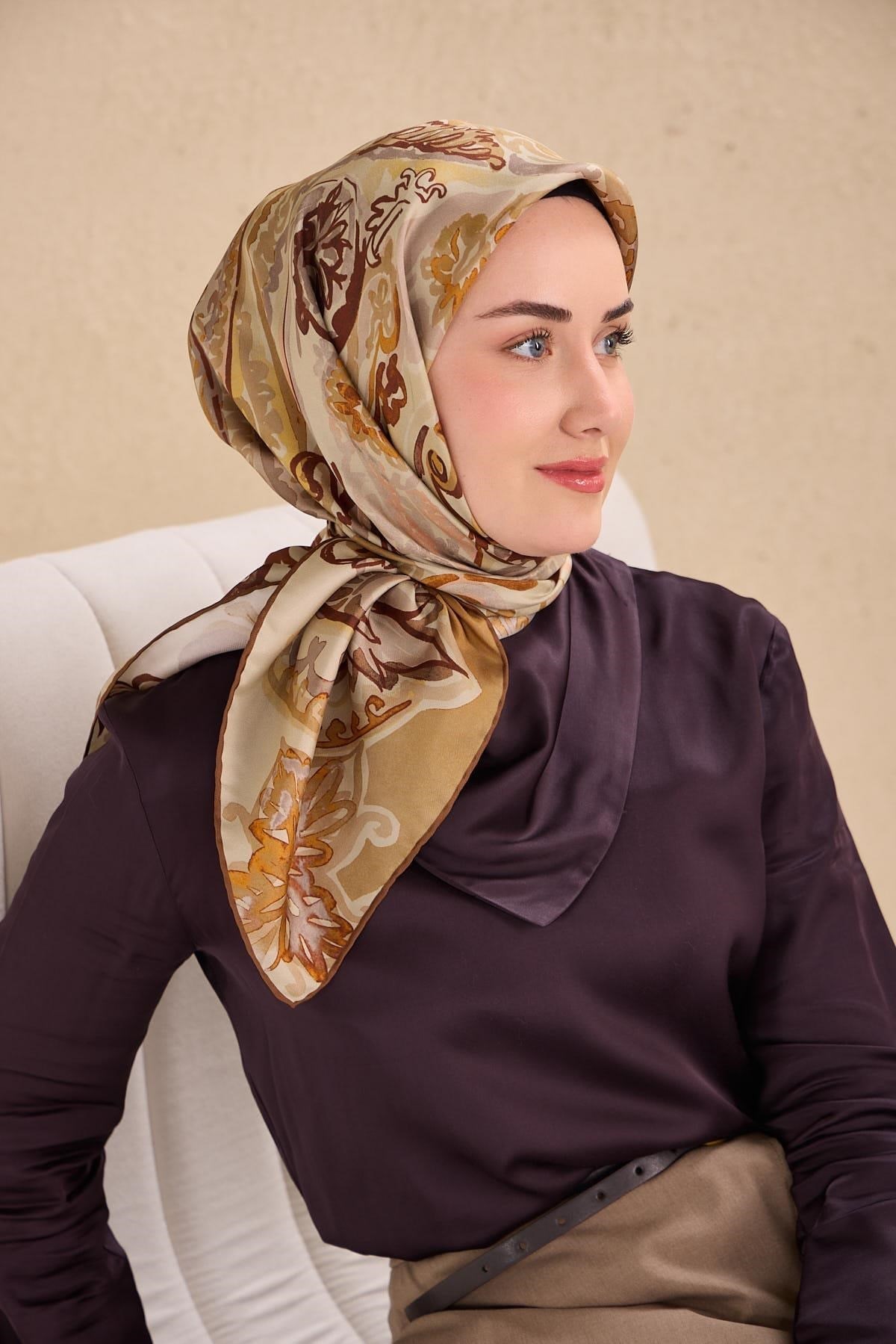 Twill İpek Eşarp Art Desen Koyu Krem 90x90