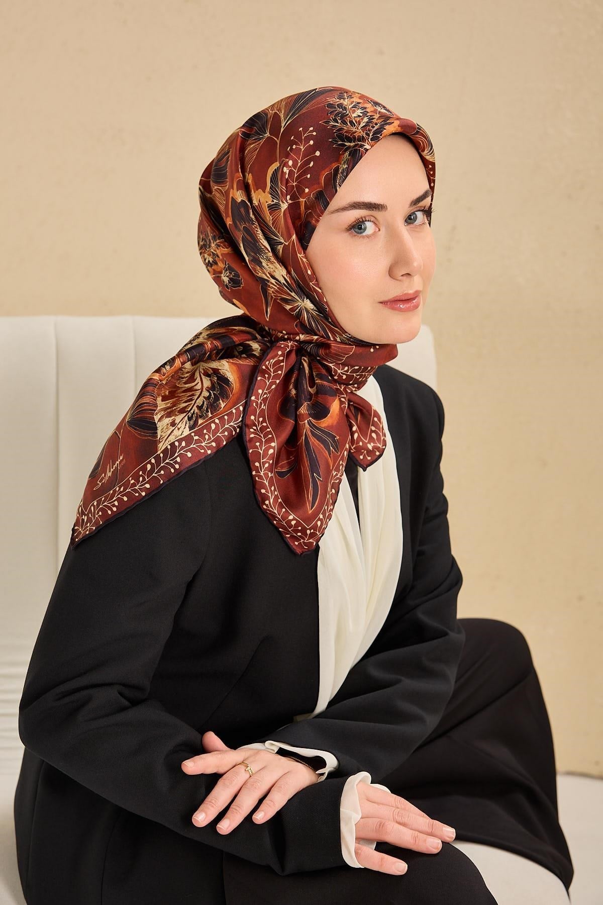 Twill İpek Eşarp Büyük Çiçek Kiremit Bordo 90x90