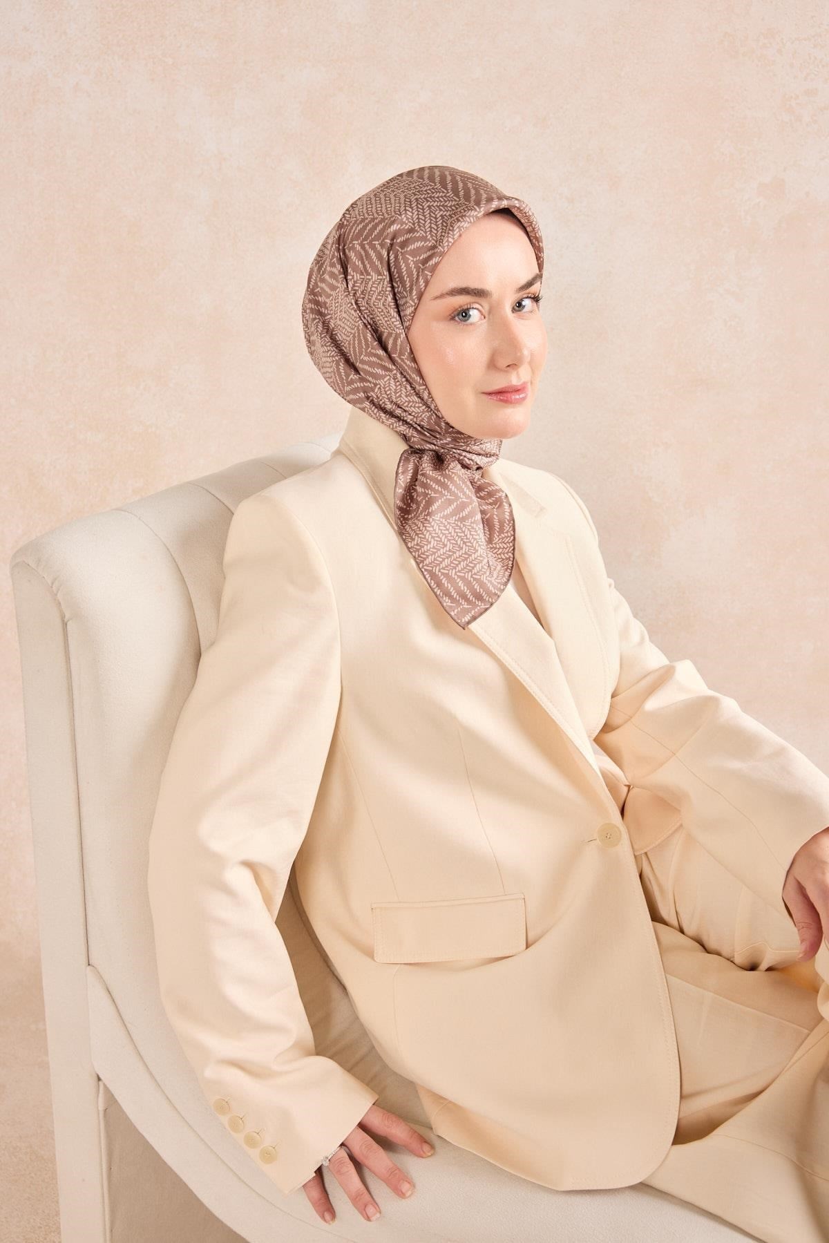 Twill İpek Eşarp Minimal Desen Kahverengi 90x90