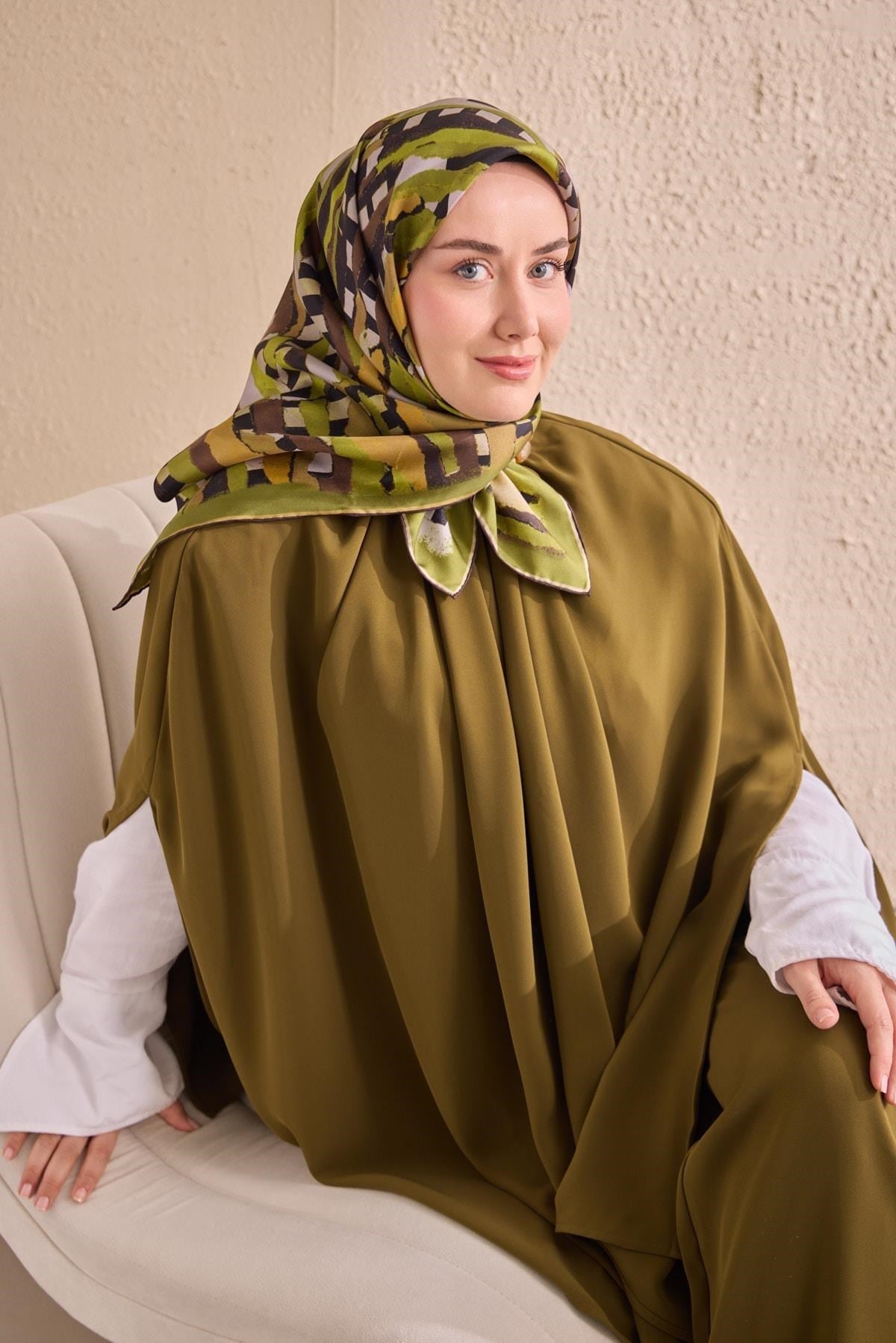 Twill İpek Eşarp Şerit Fıstık Yeşili