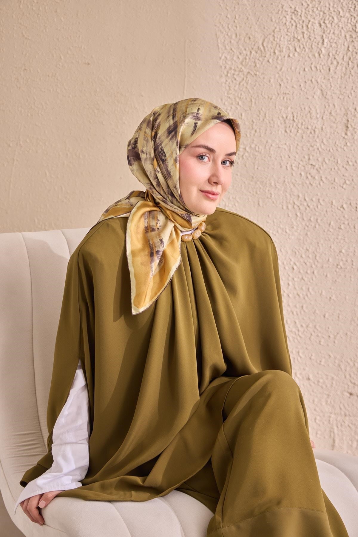 Twill İpek Flow Lines Eşarp Butter Yellow 90x90