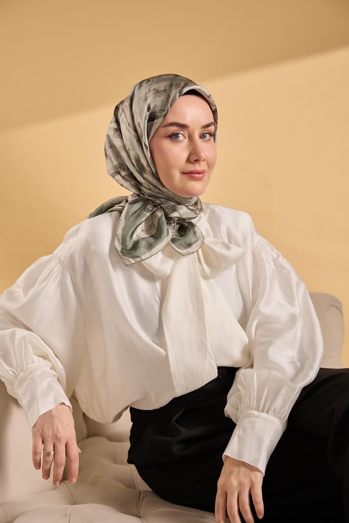 Twill İpek Flow Lines Eşarp Çağla Yeşili 90x90