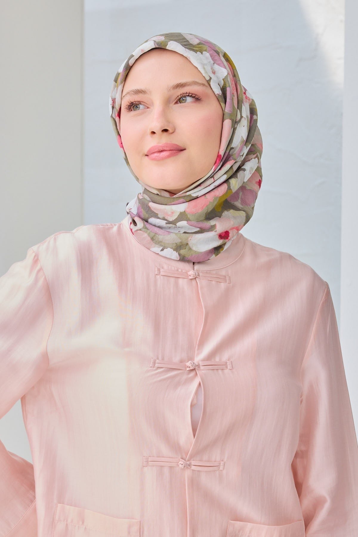Velora Eşarp Floral Gri