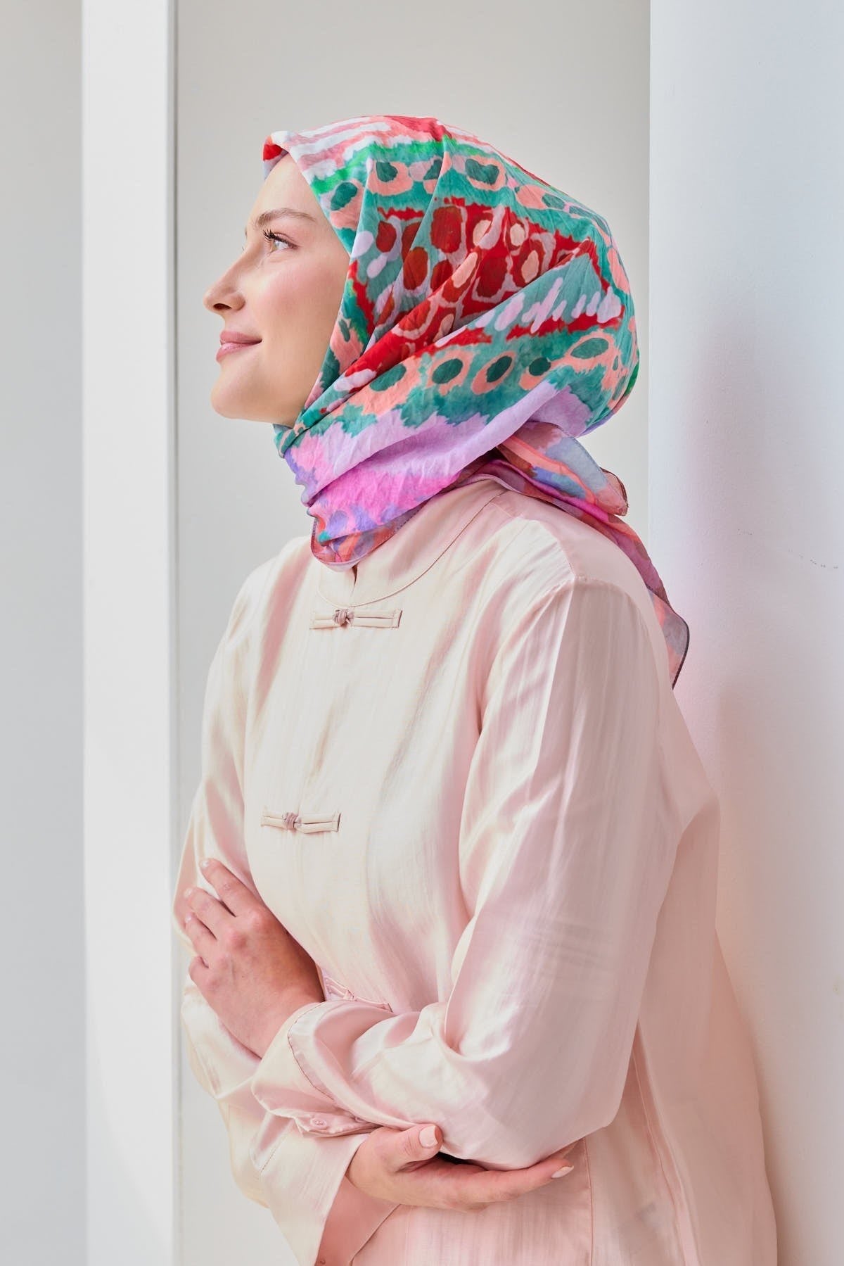 Velora Eşarp İllustration Art Şeker Pembesi