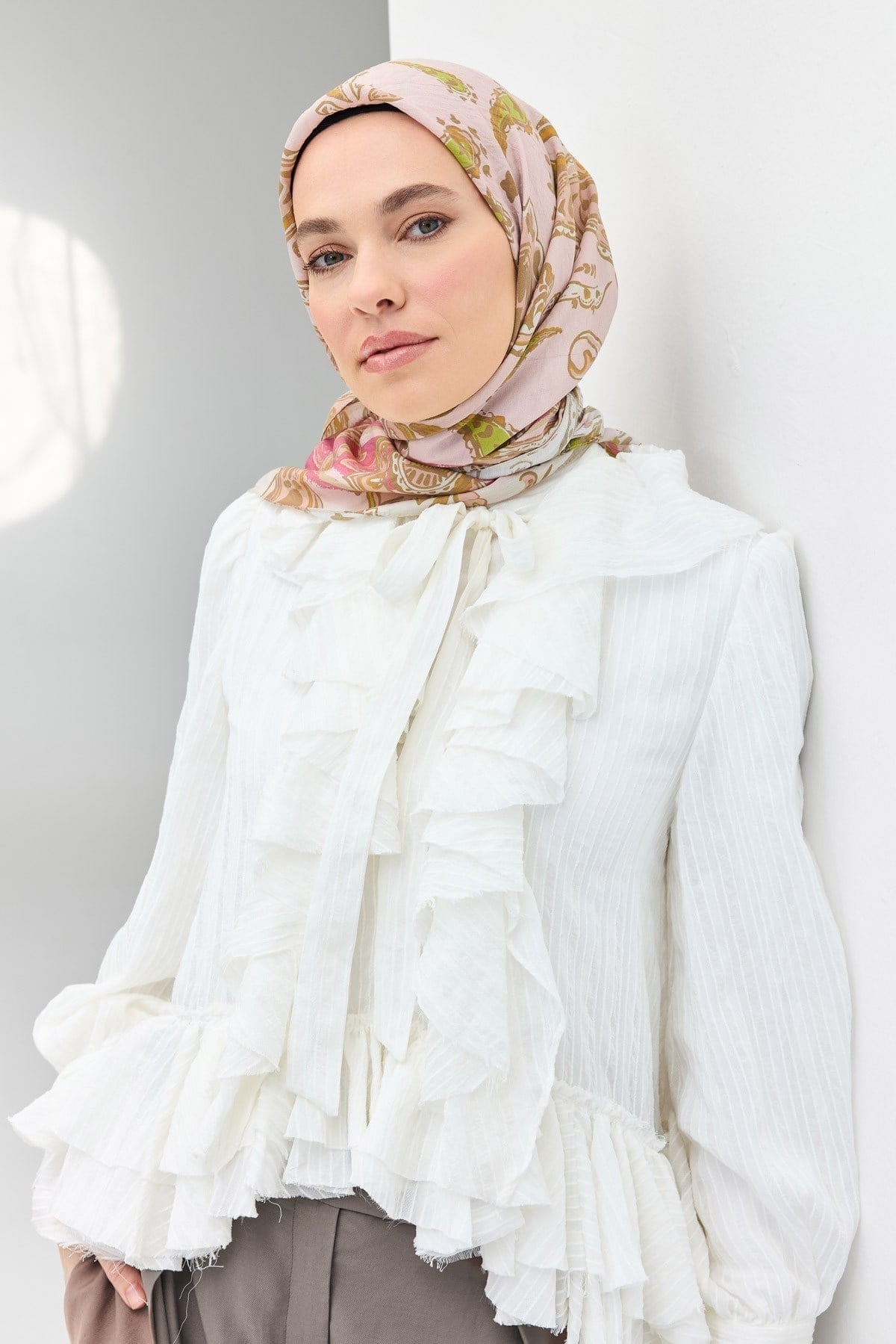 Velora Eşarp Şal Desen Pudra 90x90