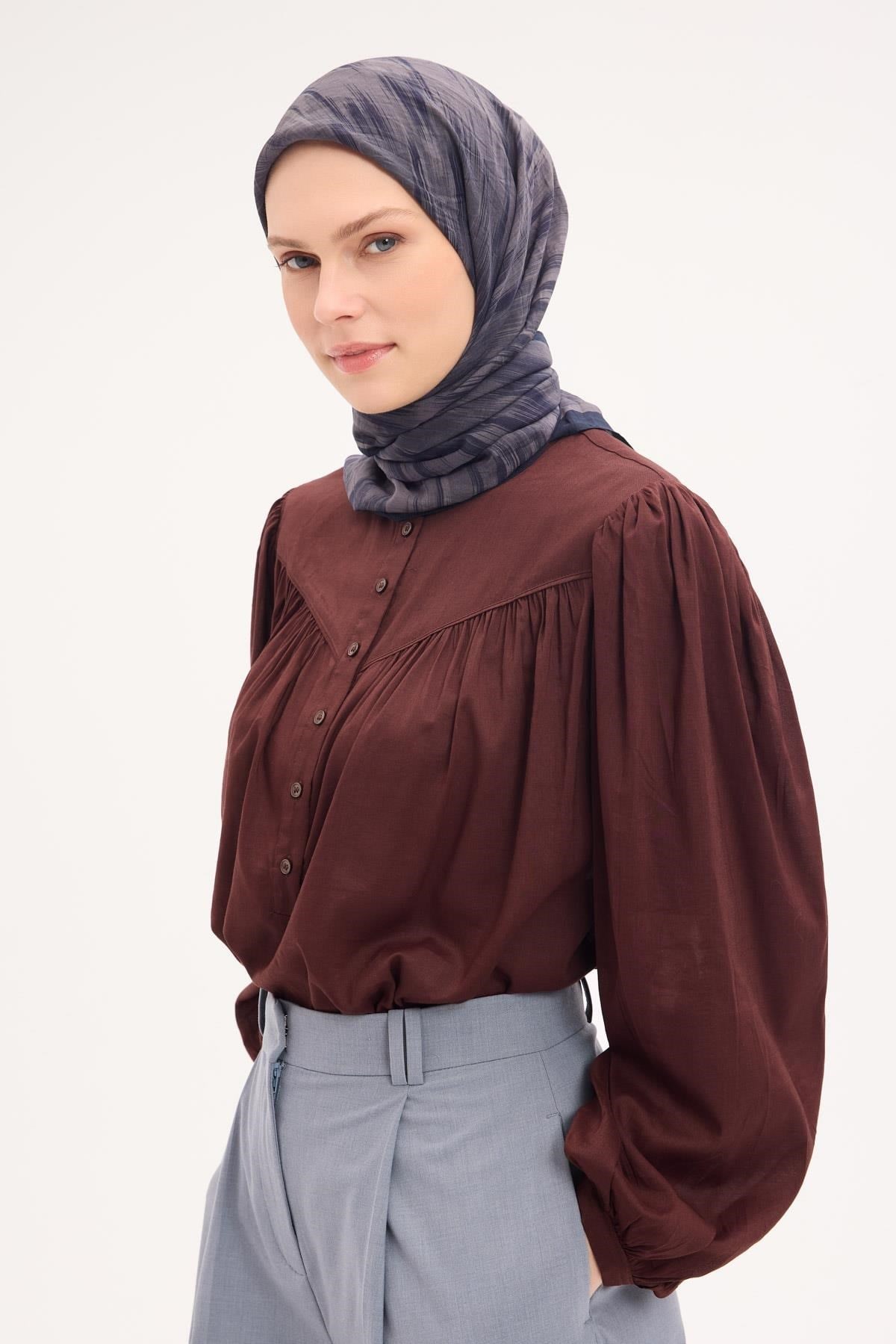 Velora Eşarp Sulu Boya Desen Koyu Lacivert 90X90