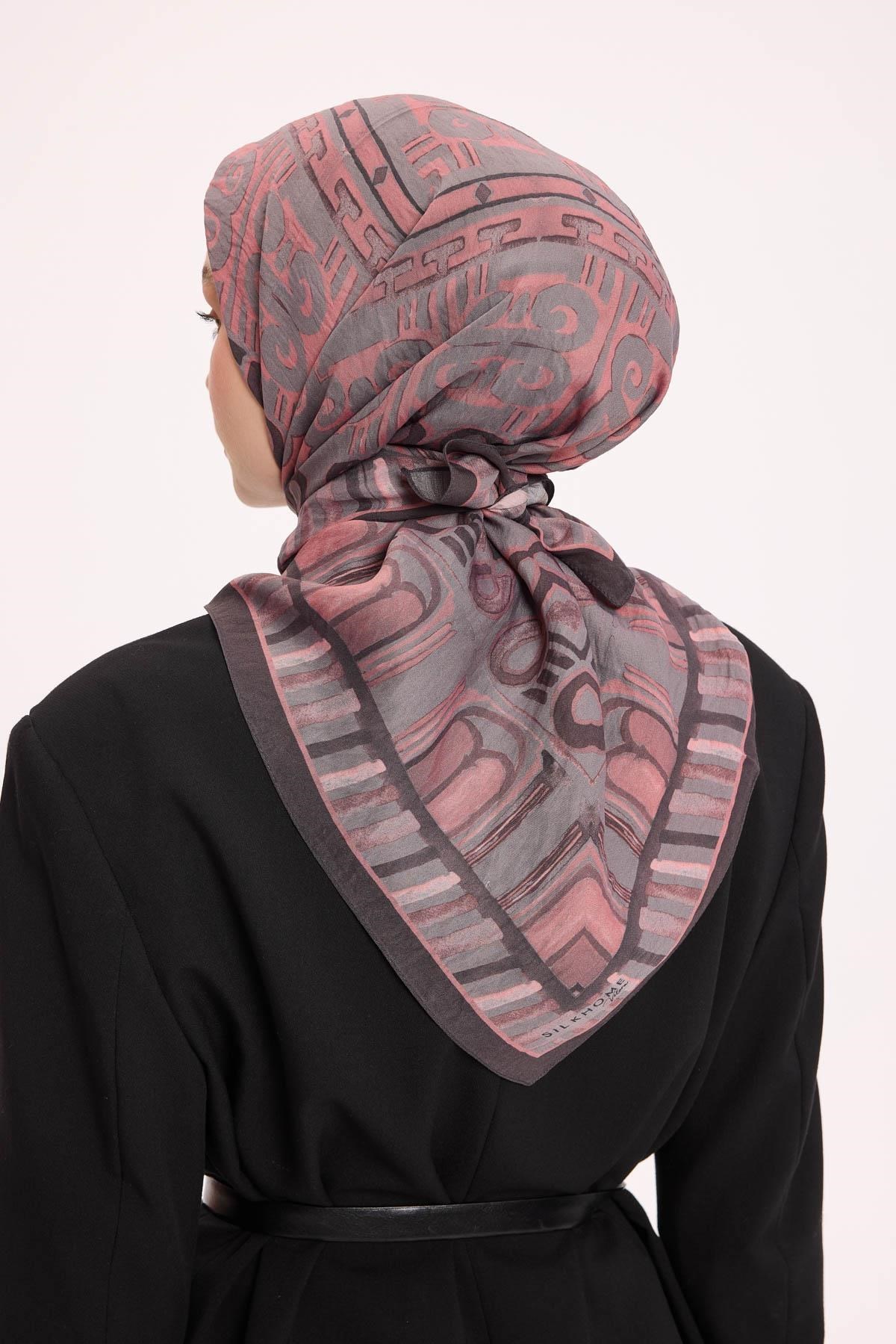 Viskon Velora Eşarp Dört Mevsim Antik Motif Desen Koyu Gri 90X90