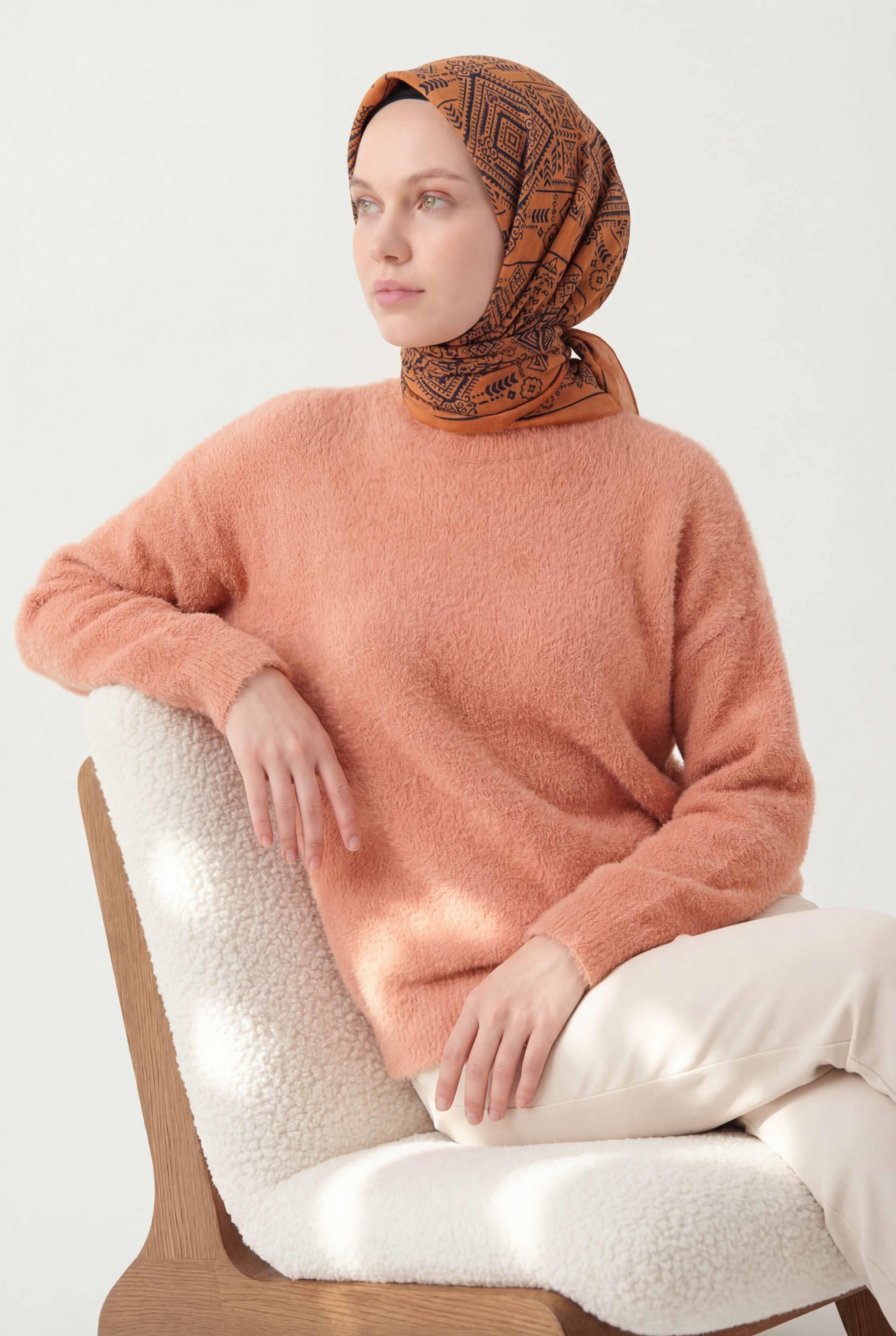 Viskon Velora Eşarp Dört Mevsim Kilim Desen Turuncu 90X90