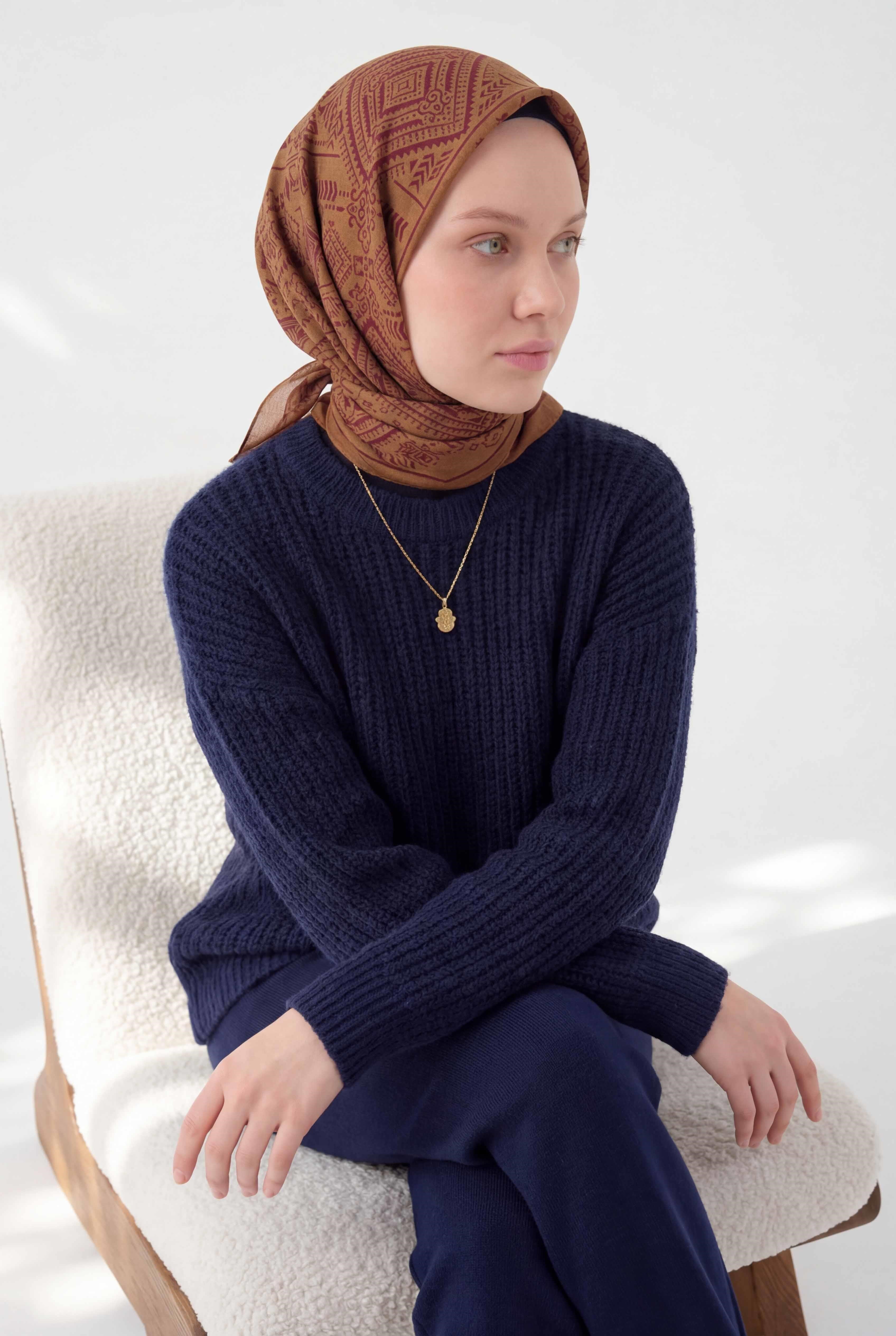 Viskon Velora Eşarp Dört Mevsim Kilim Desen Tarçın 90X90