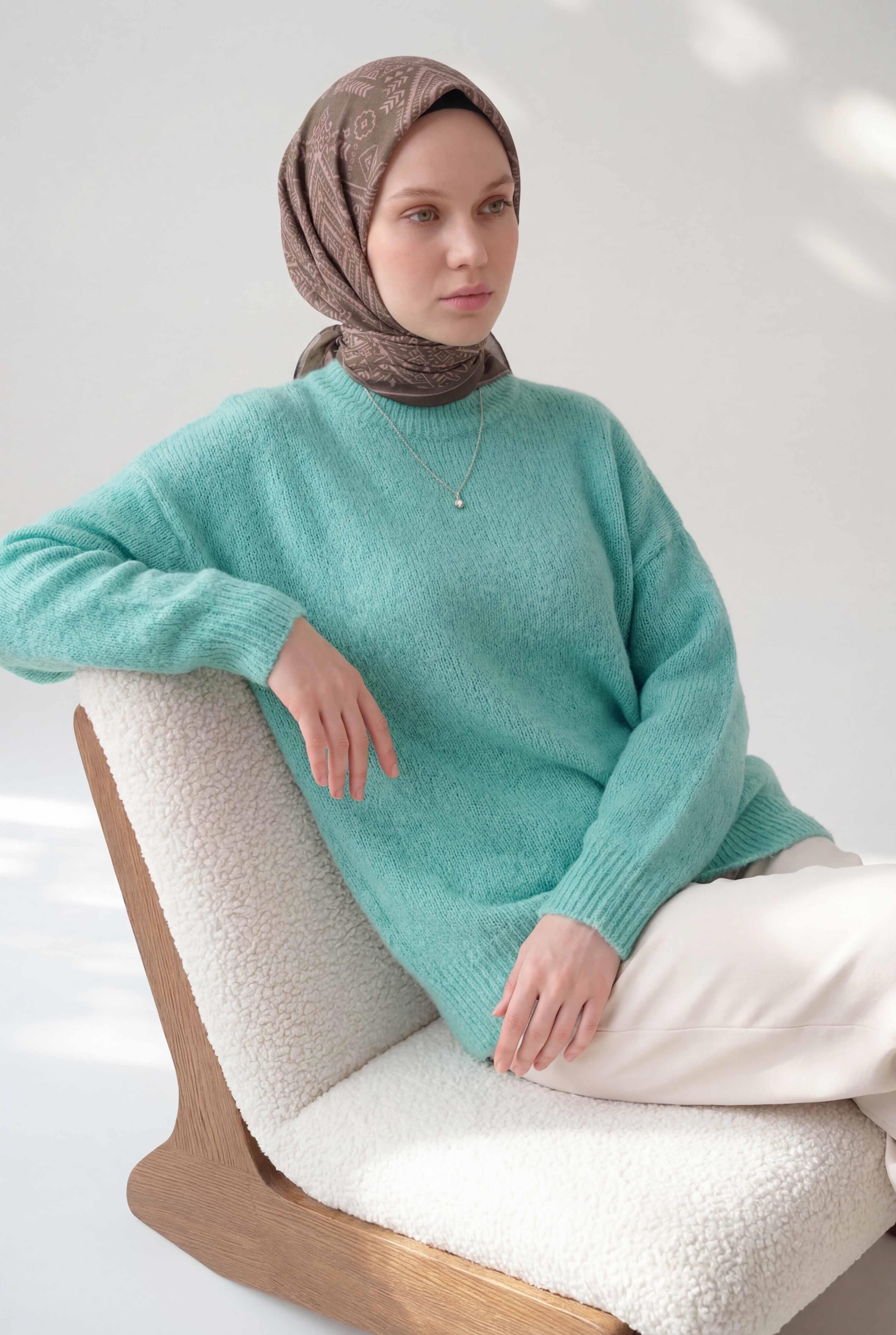 Viskon Velora Eşarp Dört Mevsim Kilim Desen Kahve 90X90