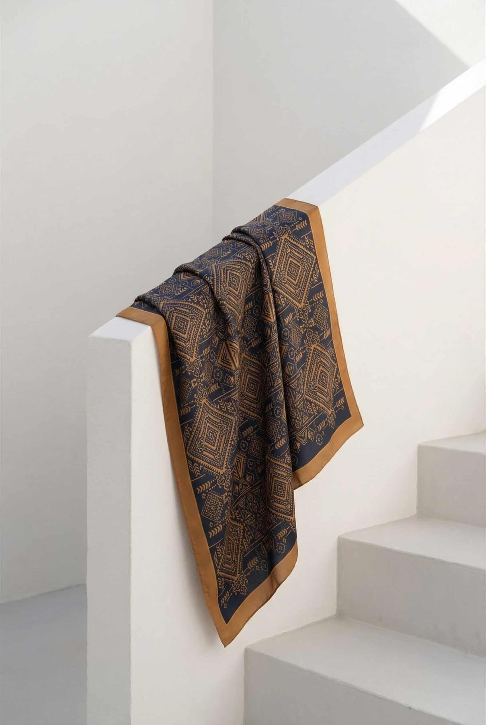 Viskon Velora Eşarp Dört Mevsim Kilim Desen Taba 90X90