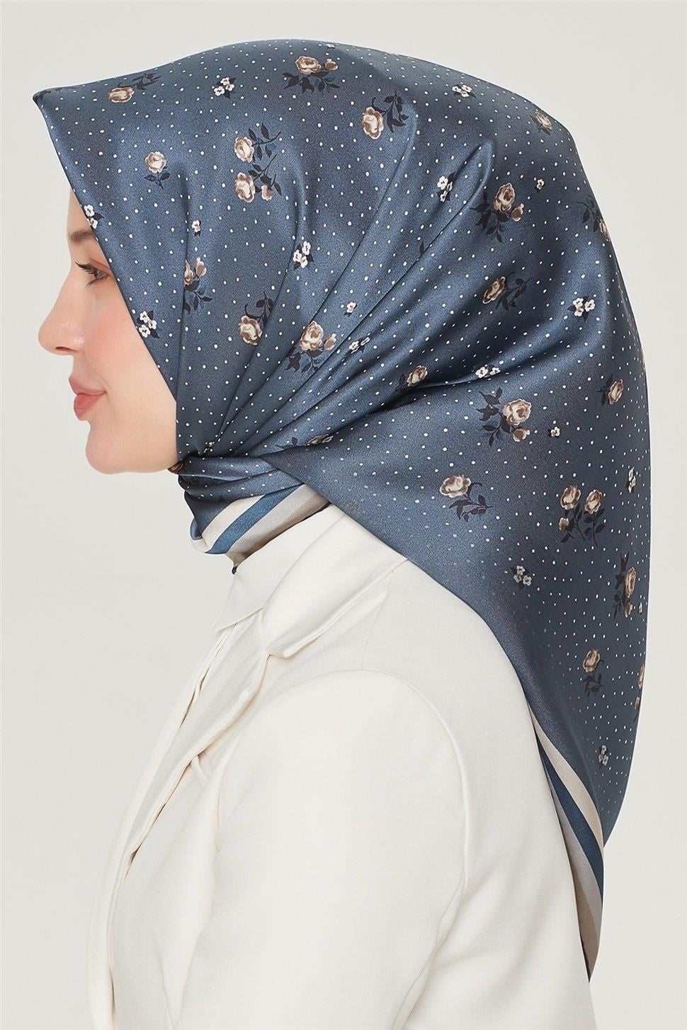 Armine Nostalji Serisi Sura İpek Eşarp 8502-84NS