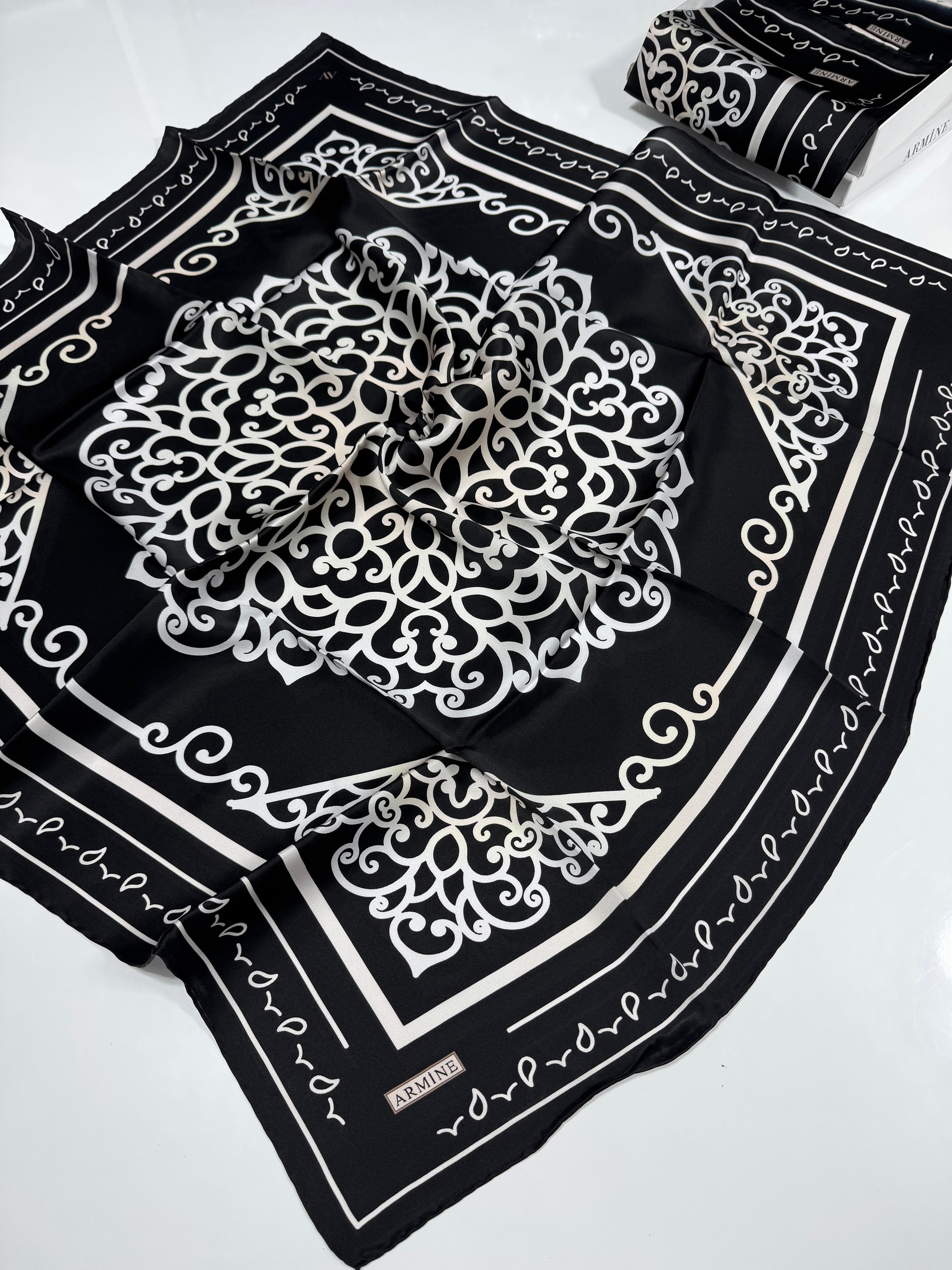 Armine Sura İpek Eşarp 8650-19