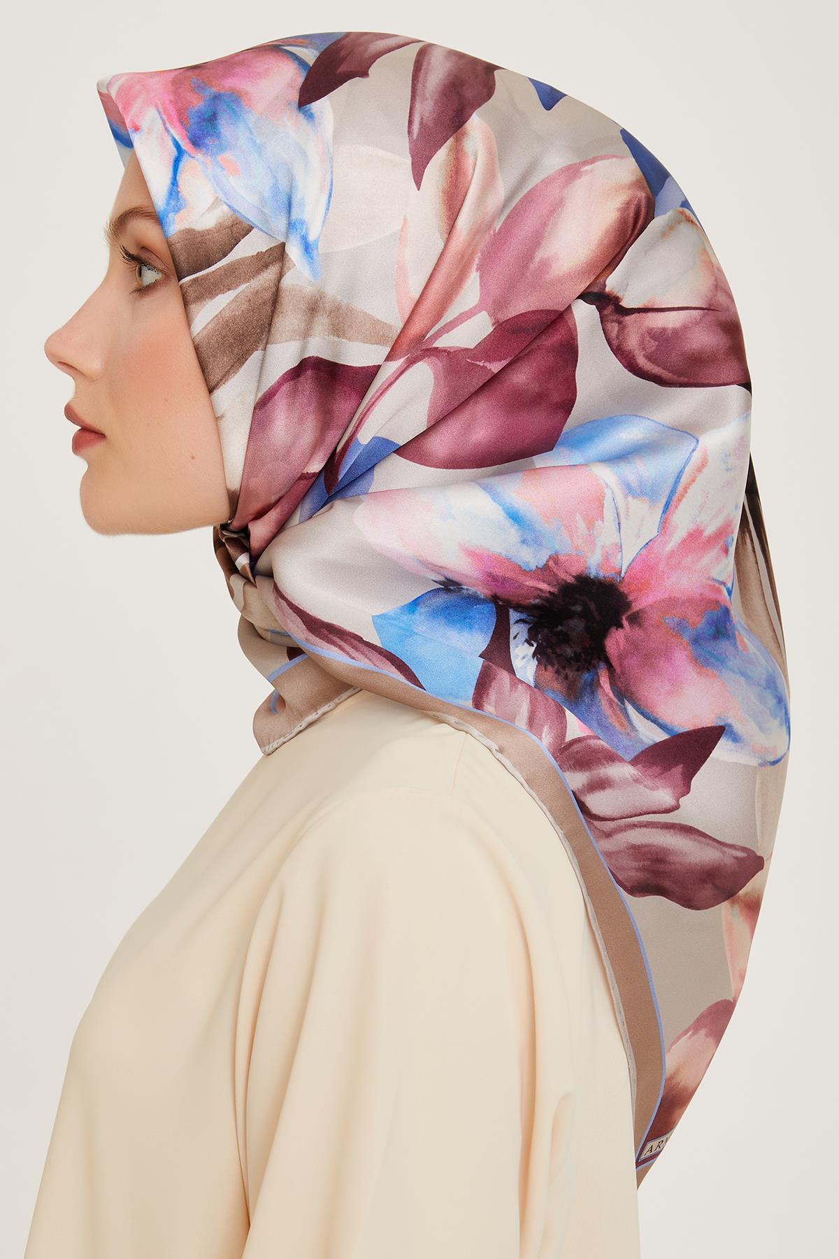 Armine Sura İpek Eşarp 9205-07