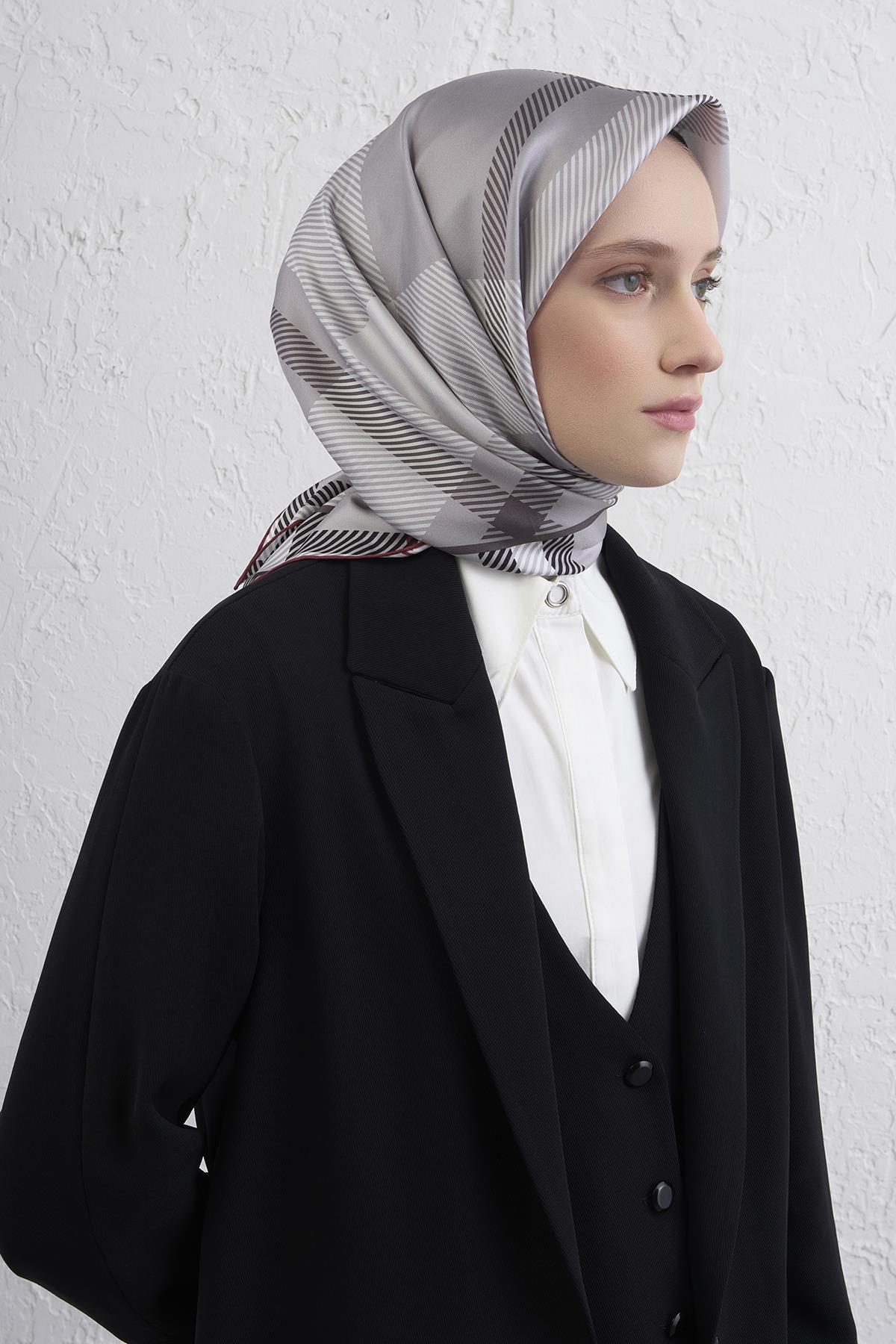 Armine Sura İpek Eşarp 9418-80