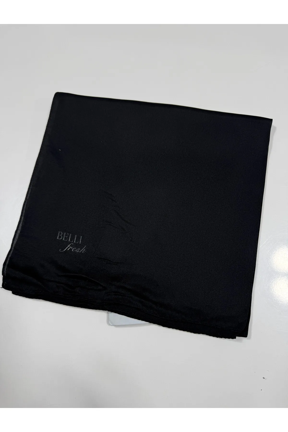Belli Düz Boyalı 90x90 Dokuma Siyah Eşarp