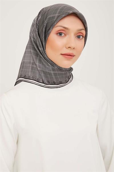 Armine - İpek Eşarp 2023/2024 Sonbahar Kış Sura İpek Siyah Gri 9029-05