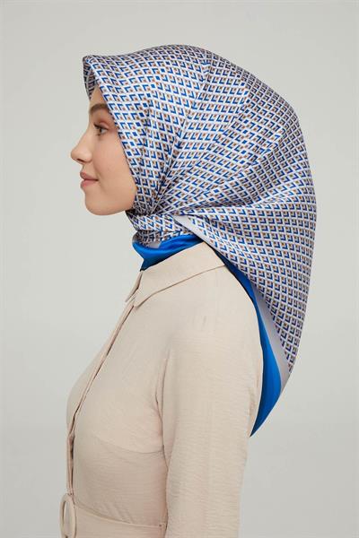 Armine 2021/22 Sonbahar Kış Serisi Geometrik Desen İpek Twill Eşarp 8634D-40