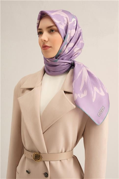 Armine Çiçek Desenli Saf İpek Twill Eşarp 9322D 57