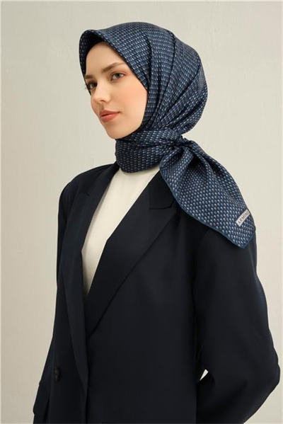 Armine Çiçek Desenli Saf İpek Twill Eşarp 9307D 85