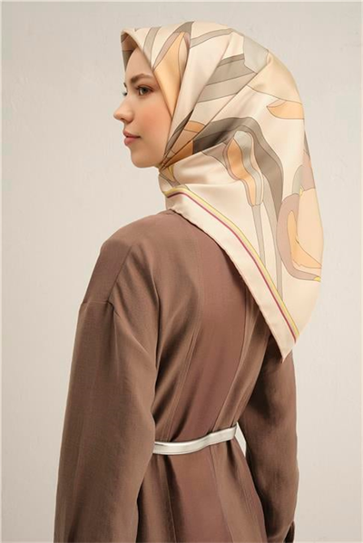 Armine Çiçek Desenli Saf İpek Twill Eşarp 9302D 81