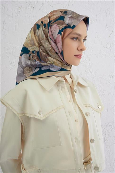 Armine Çiçek Desenli Saf İpek Twill Eşarp 9403D 37