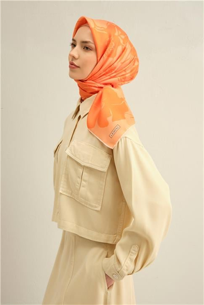 Armine Çiçek Desenli Saf İpek Twill Eşarp 9344D 36