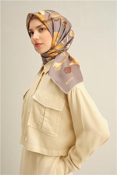 Armine Çiçek Desenli Saf İpek Twill Eşarp 9342 38