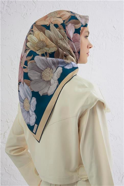 Armine Çiçek Desenli Saf İpek Twill Eşarp 9403D 37
