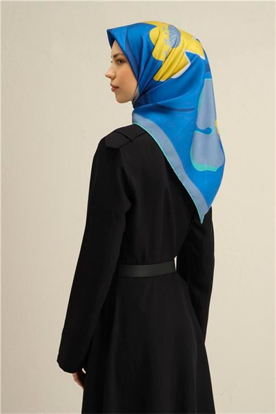 Armine Çiçek Desenli Saf İpek Twill Eşarp 9317D 84