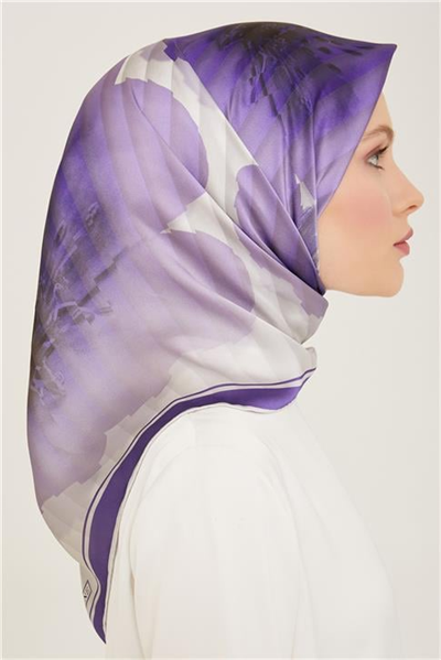 Armine Çiçek Desenli Sura İpek Eşarp 24Ya9100 34 08