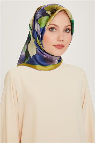 Armine Çiçek Desenli Sura Saf İpek Eşarp 9205D 84 83
