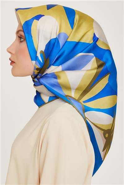 Armine Çiçek Desenli Sura Saf İpek Eşarp 9200D 50 51