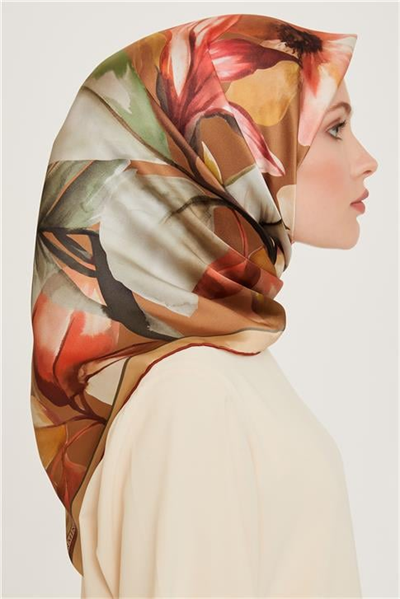 Armine Çiçek Desenli Sura Saf İpek Eşarp 9205D 84 80