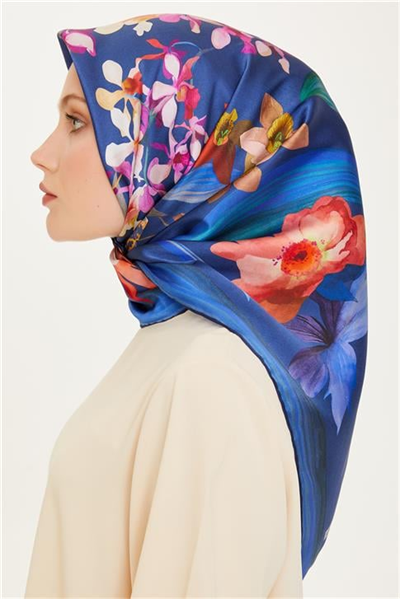 Armine Çiçek Desenli Sura Saf İpek Eşarp 9215D 81 80
