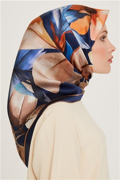 Armine Çiçek Desenli Sura Saf İpek Eşarp 9205D 84 84