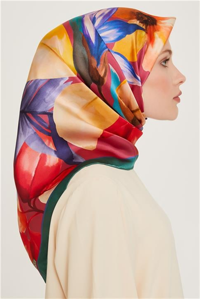 Armine Çiçek Desenli Sura Saf İpek Eşarp 9205D 84 57