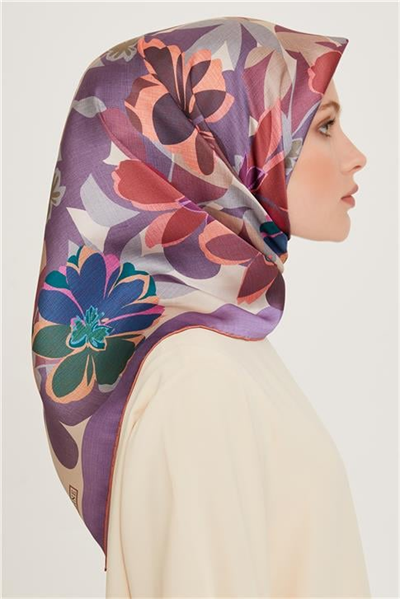 Armine Çiçek Desenli Sura Saf İpek Eşarp 9238D 01