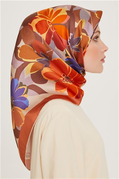 Armine Çiçek Desenli Sura Saf İpek Eşarp 9238D 32