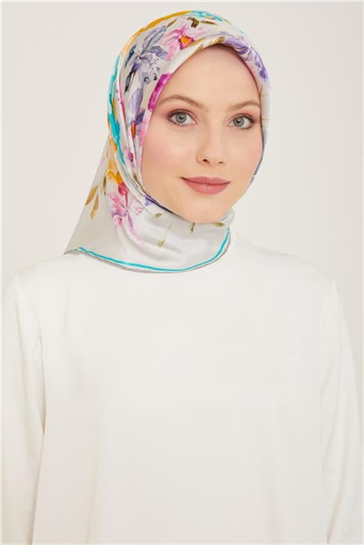Armine Çiçek Desenli Twill İpek Eşarp 24Ya9127 51 31