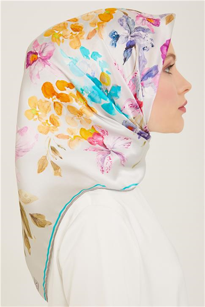 Armine Çiçek Desenli Twill İpek Eşarp 24Ya9127 51 31