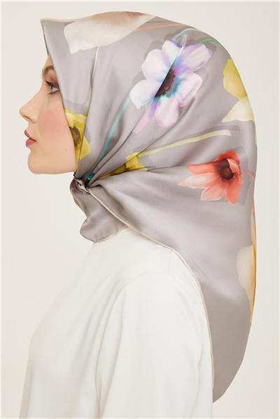 Armine Çiçek Desenli Twill İpek Eşarp 24Ya9105 32 82